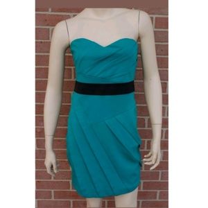 GUESS Strapless Green Dress Sz Junior M